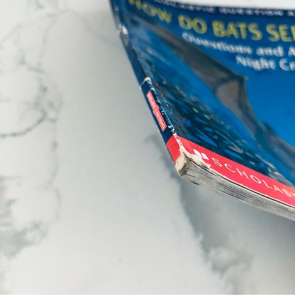 Scholastic 3 Books Plus Totoro Bookmarks - Picture 7 of 9